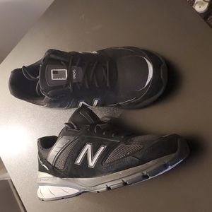 Black New Balance 990v5 Men's size 8